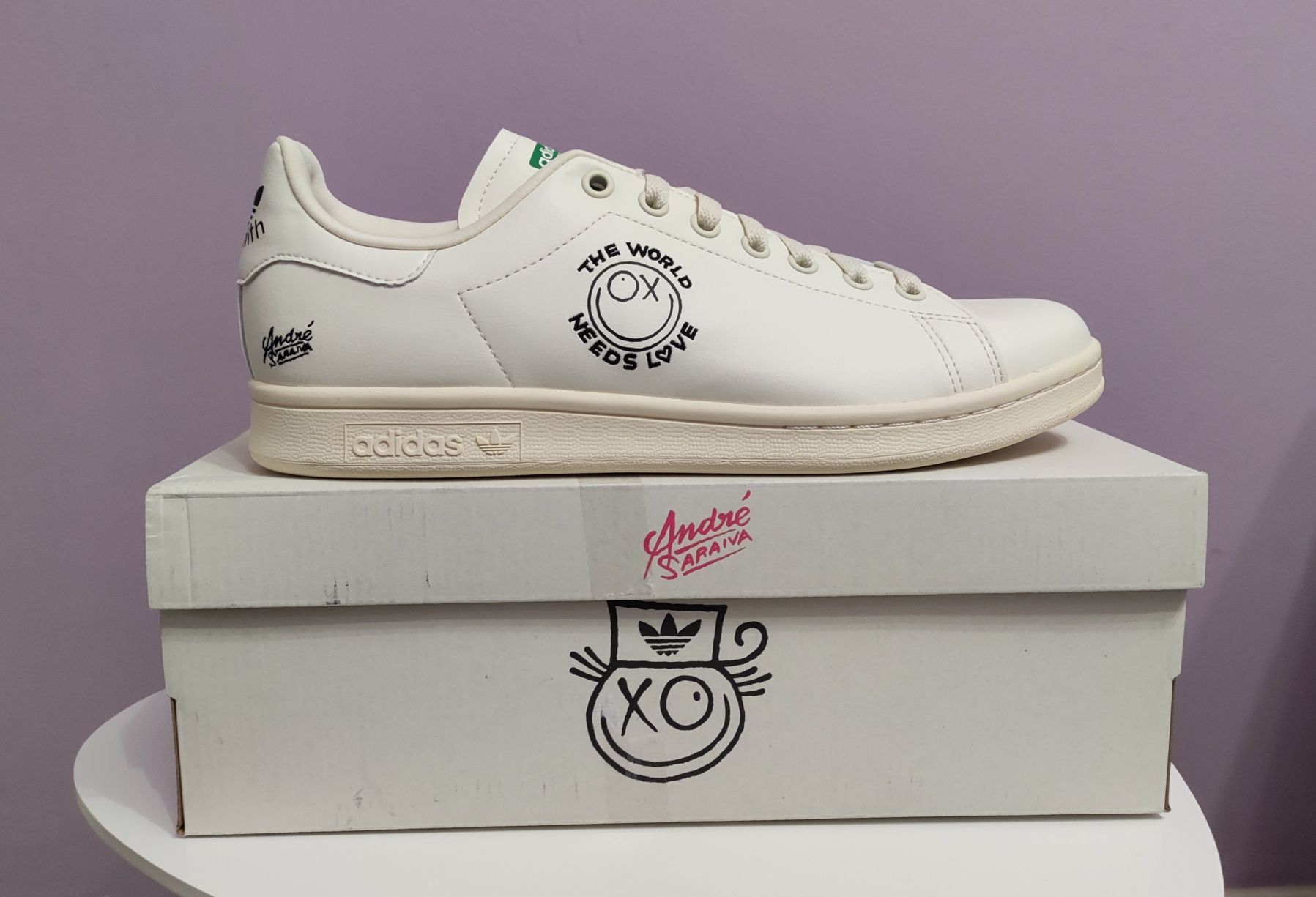 НОВИ 
Adidas Stan Smith x Andre Saraiva
◾ Номера: 42
Номер 41