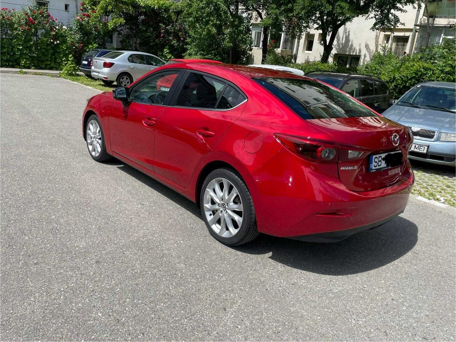 Mazda 3 berlină diesel