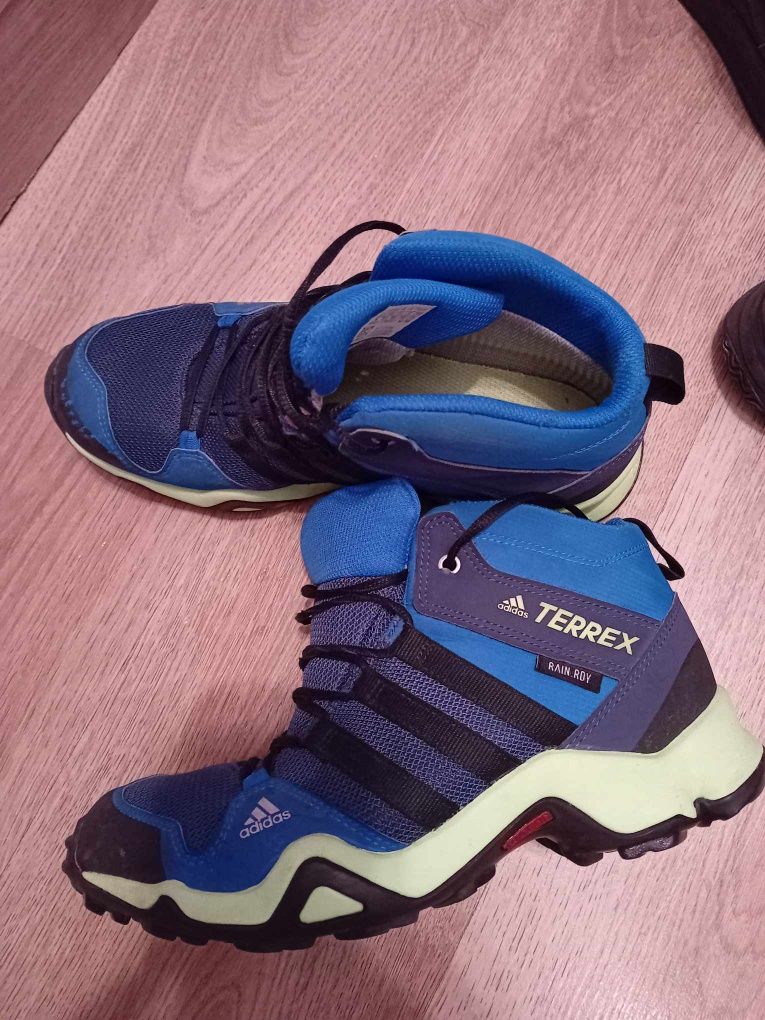 Планински обувки Adidas Terrex