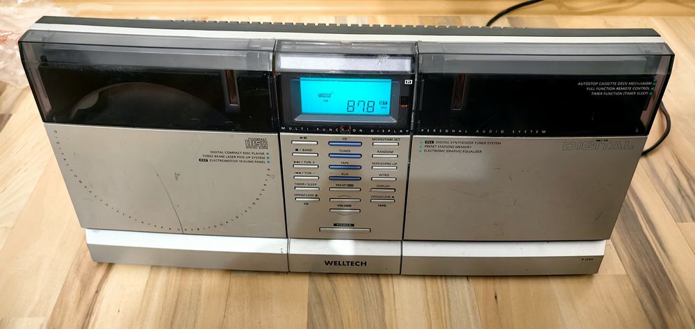 Combina sistem audio radio cd casetofon Welltech Micro CD Audio System