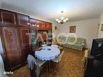 Apartament de vanzare 3 camere 2 balcoane mobilat utilat Strand