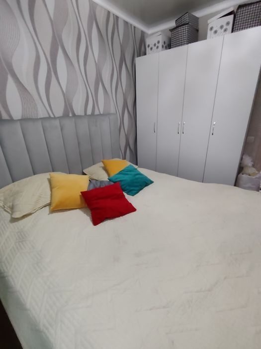 Продам спальный гарнитур в идеальном состоянии