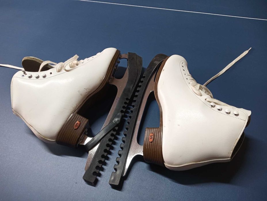 Patine profi marca Riedell