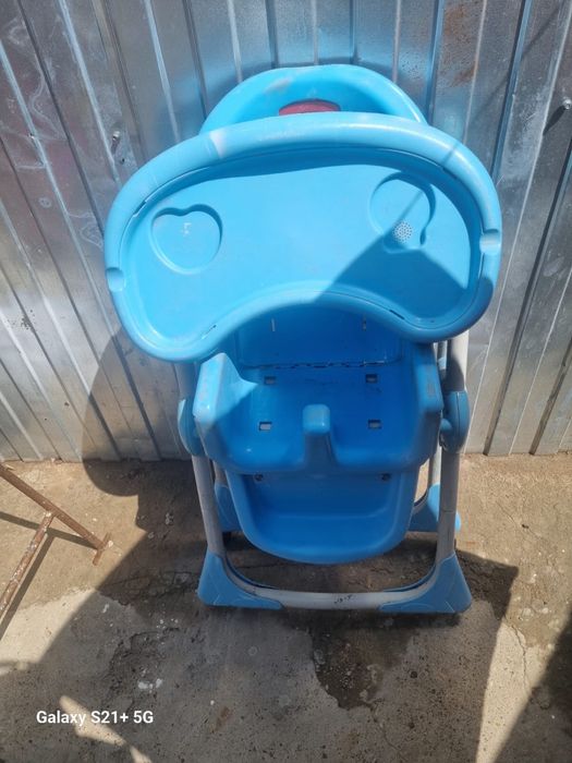 Продам стульчик для кормления