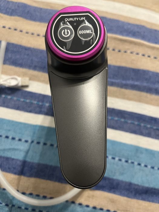 Robinet electric pentru bidonul de apa