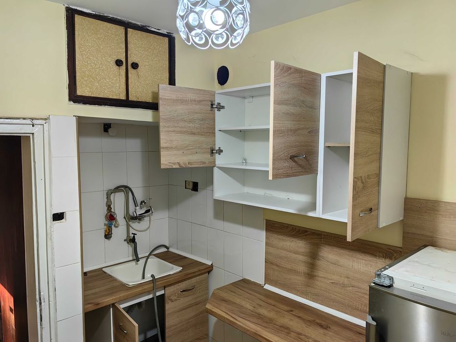 Дава се под наем Етаж от къща в Русе, Промишлена зона - Изток - 100 кв.м за 408 € - Снимка #12