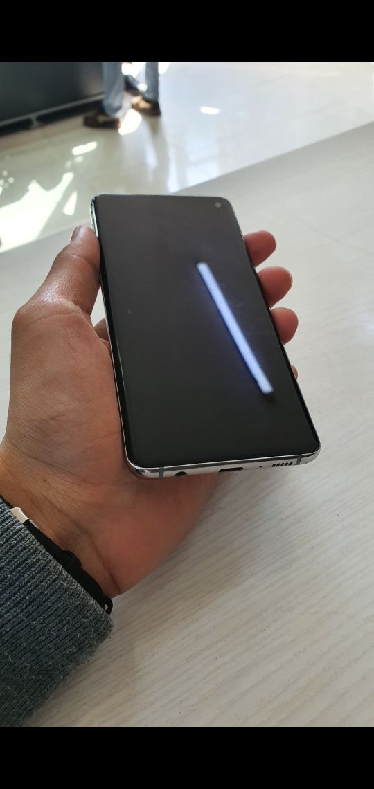 Samsung Galaxy S10
