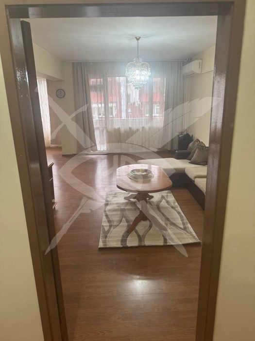 Тристаен апартамент в жк. Стрелбище №179505
