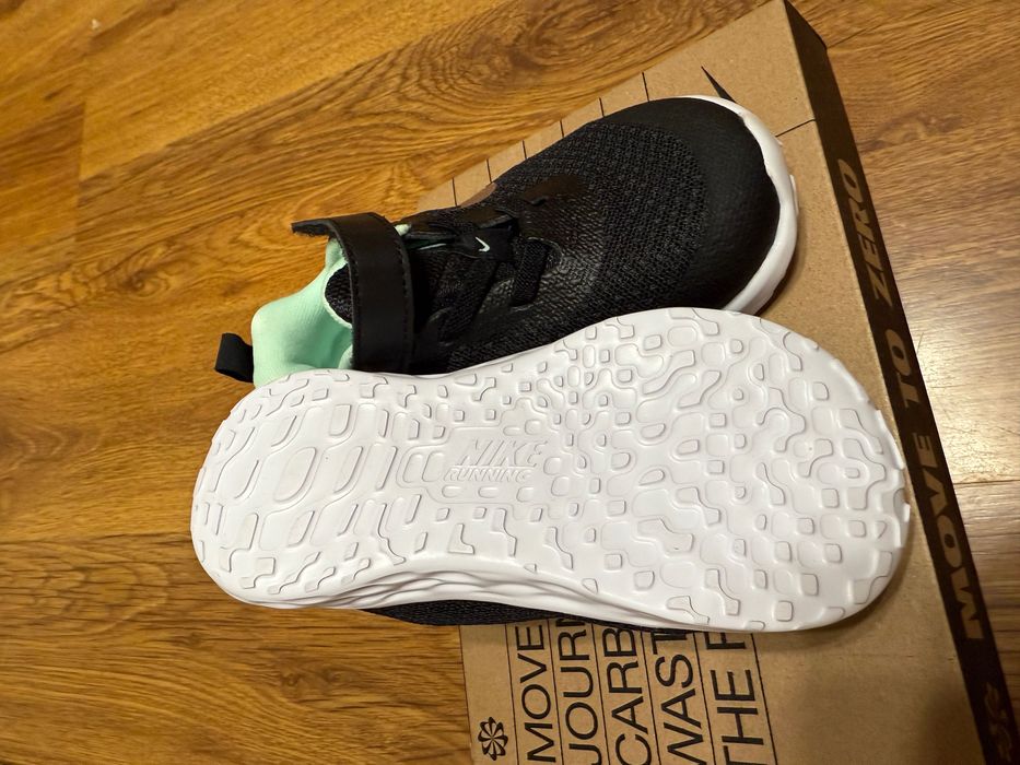 Детски маратонки NIKE REVOLUTION 6 NN TDV