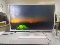 Монитор  Samsung  SD391  с диагональю  27 дюймов