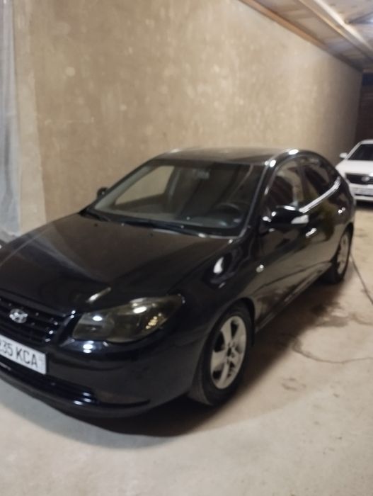 Hunday avante sotiladi 2008 benzin