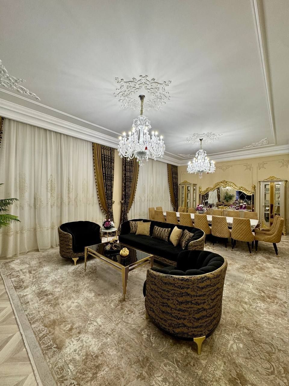 Продам Евро-Дом 7 соток, 7 комнат, ор-р: Амир Темур махалля
