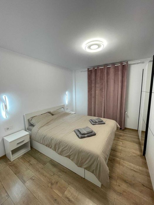 Apartament 3 camere Ultramodern – Închiriere pentru Târgul de Crăciun