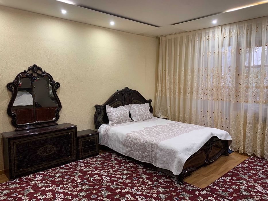 СРОЧНО Квартира БанковскаяСвоя, 4х комнатная,2 Сан.узла.метро Беруний.