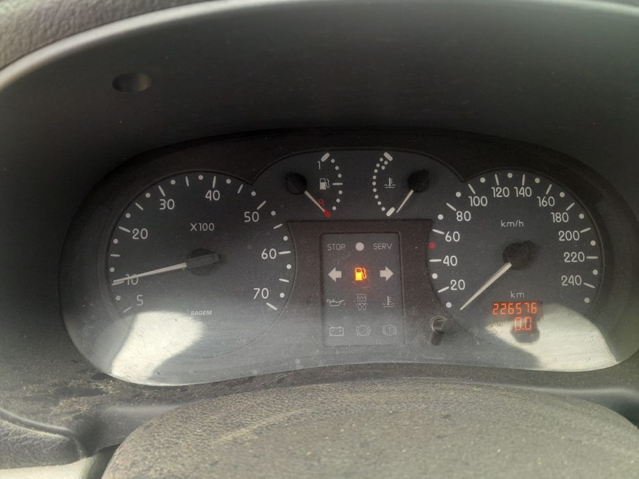 Renault clio 1.4 benzina