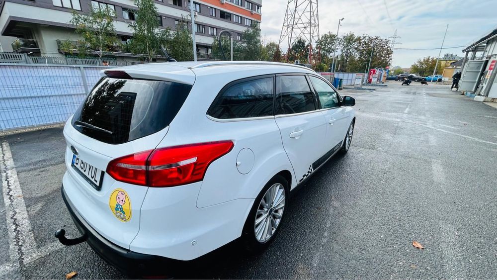 Ford Focus 1.5 benzină + GPL, Combi, 2016, alb