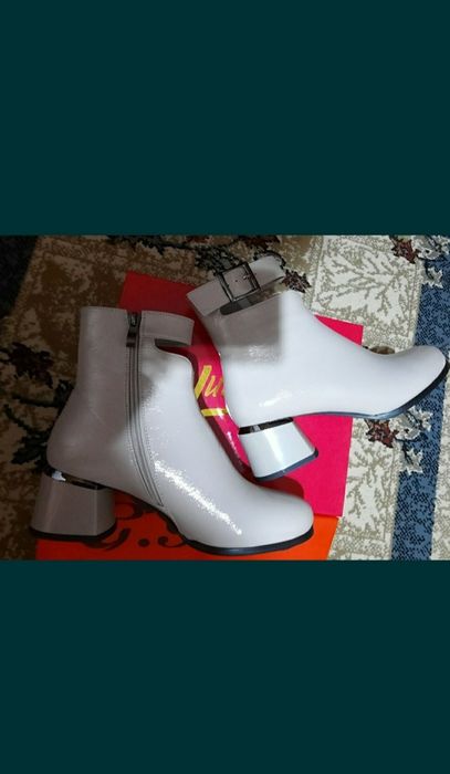 Сапожки новые 12000тенге