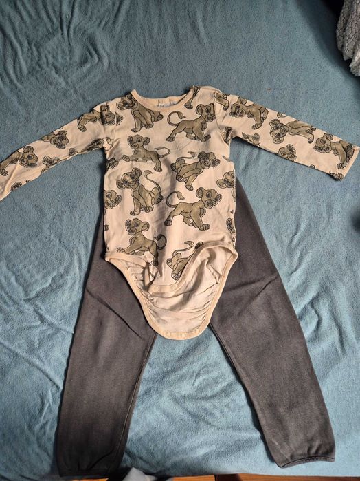 Lot H&M pentru copii mărimea 98