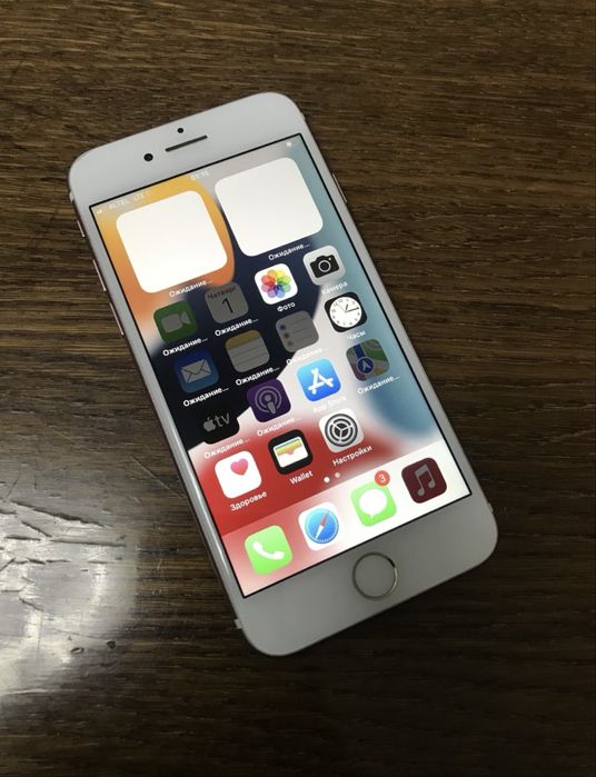 Продам iPhone 7 32gb идеал