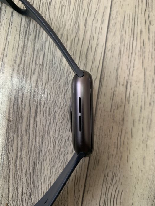 Apple Watch SE 44mm
