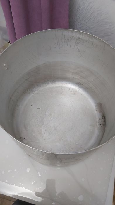 Продаю алюминиевый бак