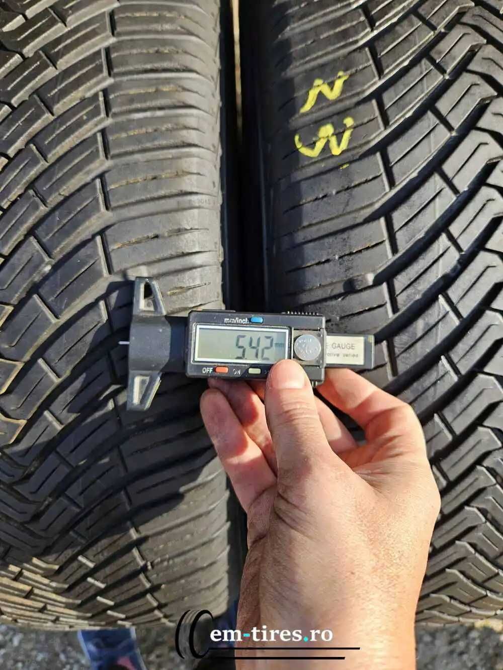 SET 2 Anvelope All Season 215/60 R16 CONTINENTAL AllSeasonContact 99V