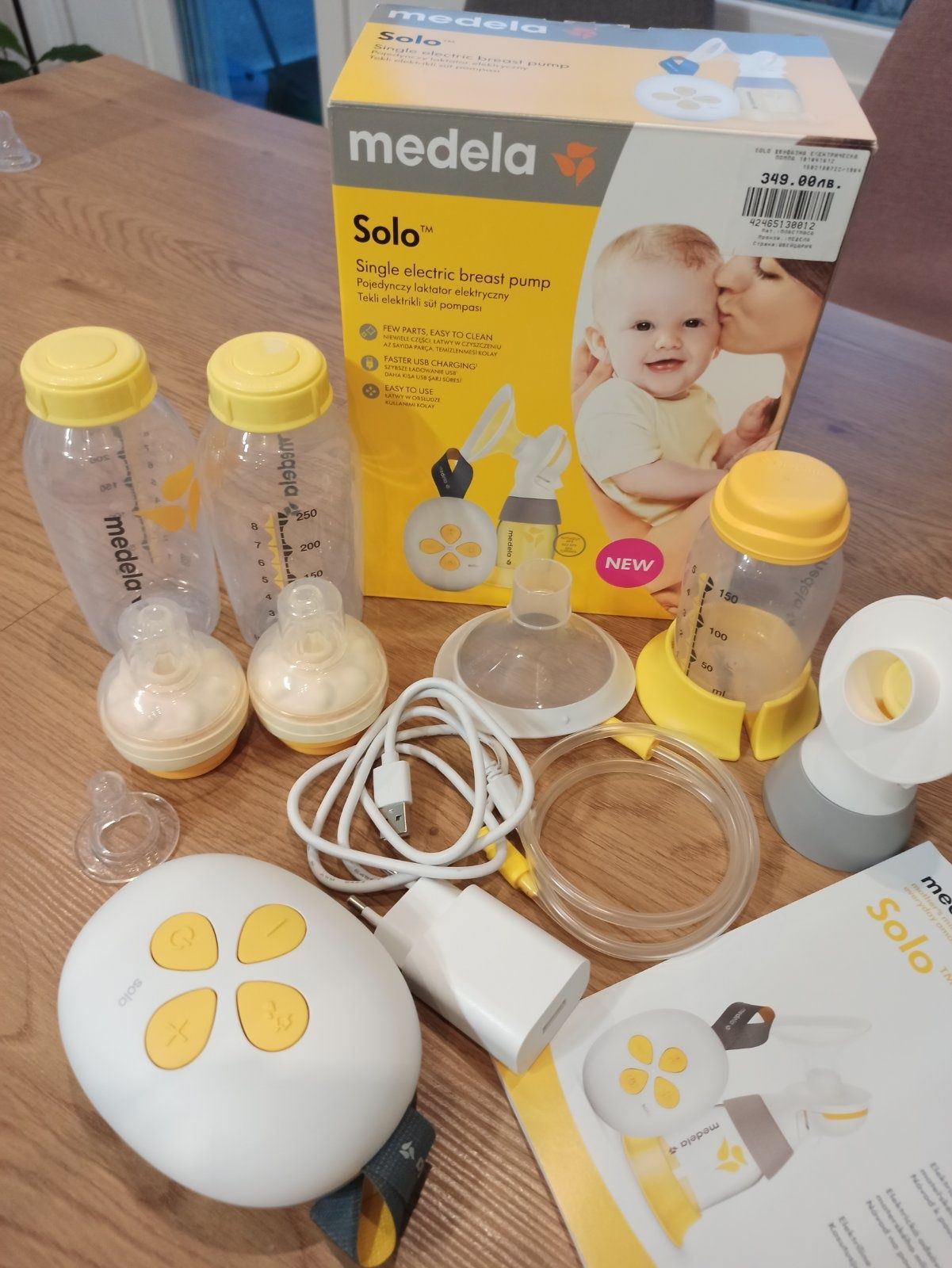 Medela Solo електрическа двуфазна помпа за кърма + 2 бр Calma + 2 бр ш