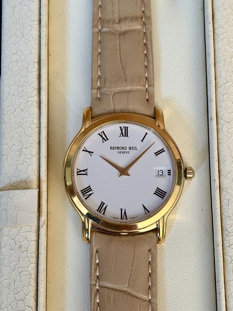 Часовник Raymond Weil 18K позлатен 34 мм