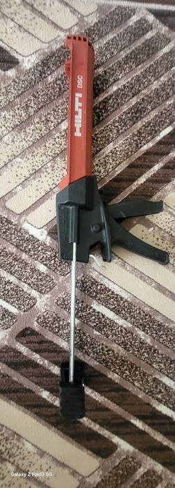 Hilti  DSC пистолет
