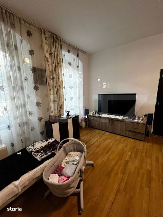 Apartament spatios la casa, 4 camere, ultracentral
