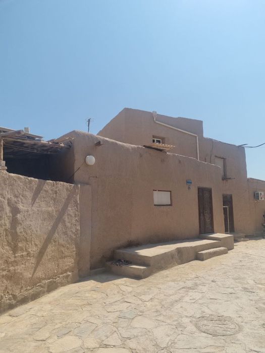 Ичан калада уй сотилади