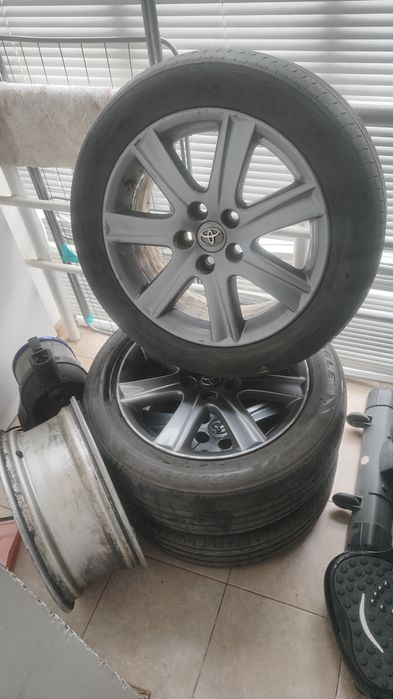 Продам диски на Камри