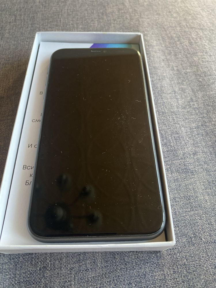 IPhone 11 64GB в много добро състояние