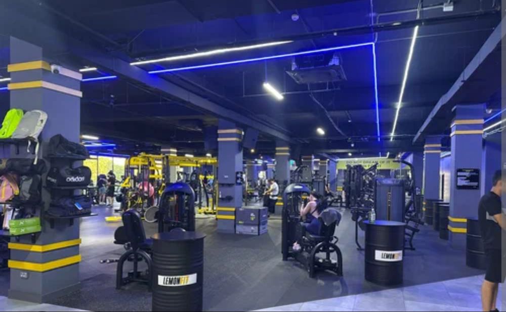 Продам Абонемент Lemonfit