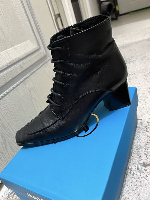 Осенний весенний аяк киим сатылады арзан багада согамыз жазамыз