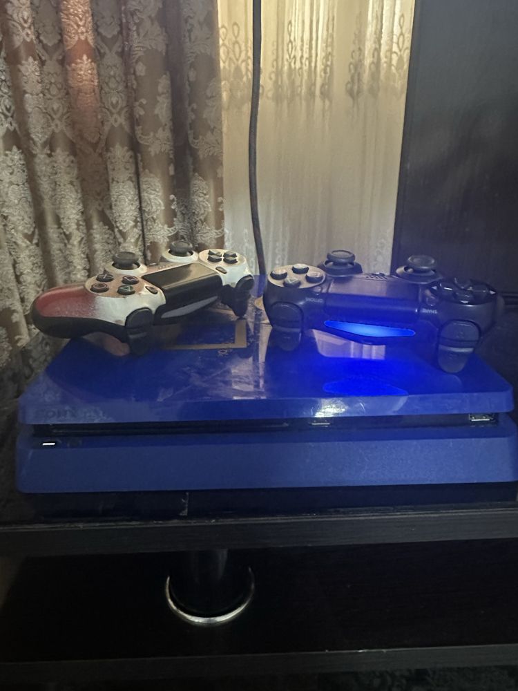 PS4 Slim Юбилейная + 2 Геймпада + Внешний HDD