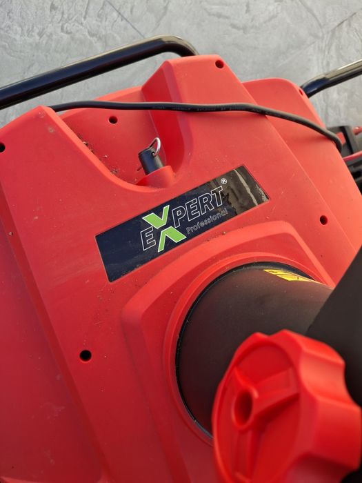 Vand freza zapada electrica