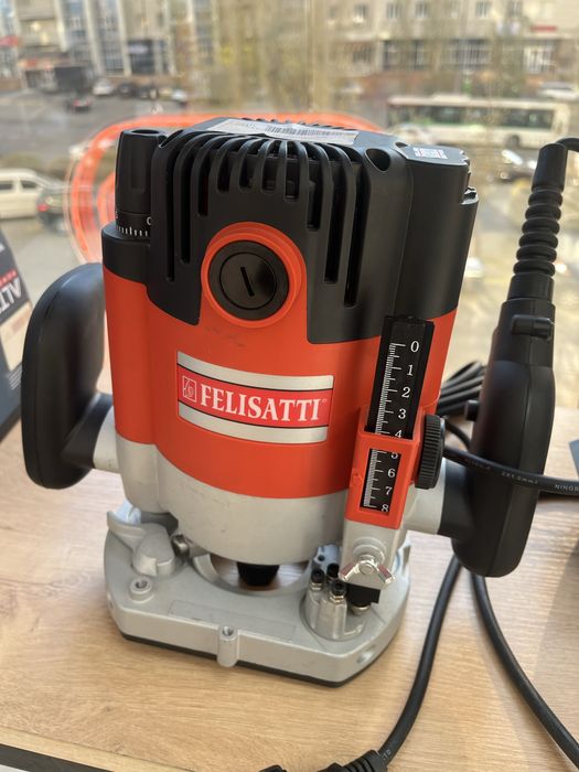 Фрезерная машина / Актив Маркет