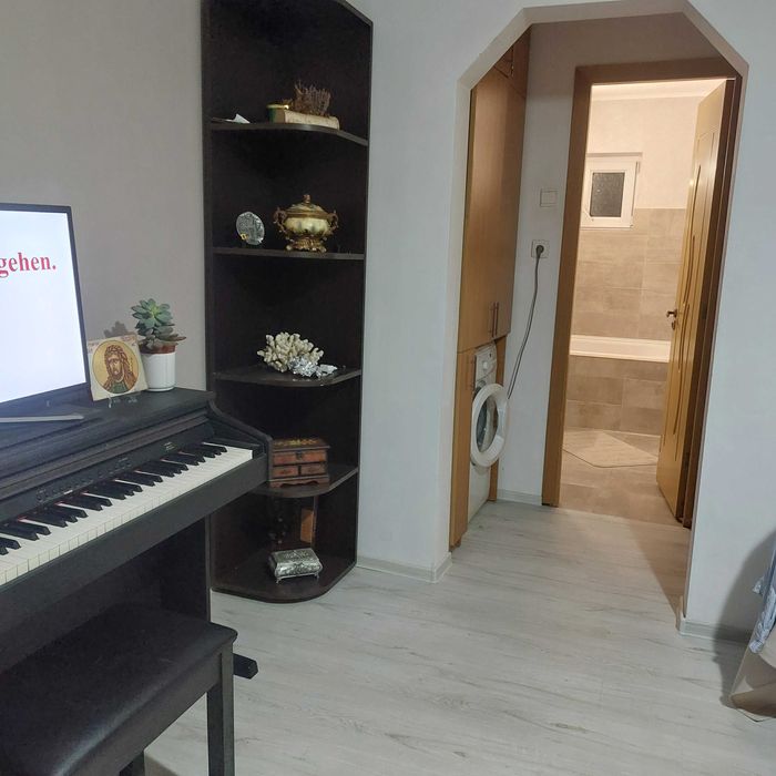 Apartament 2 camere , et 2