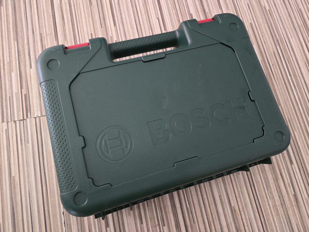 Bosch Masina de gaurit si insurubat valiza plastic