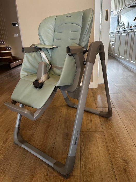 Scaun de masa Inglesina