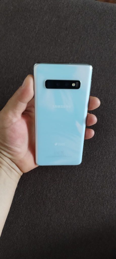 Samsung s10 white