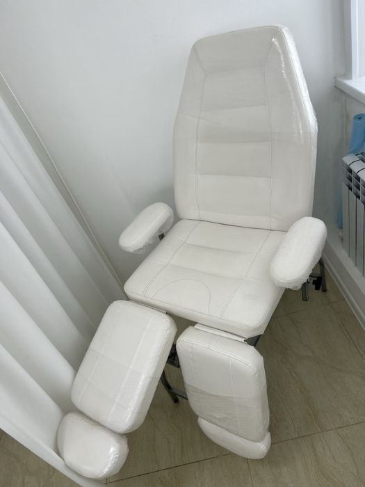 Педикюрное кресло