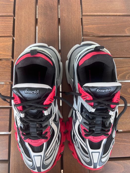 Balenciaga track 2