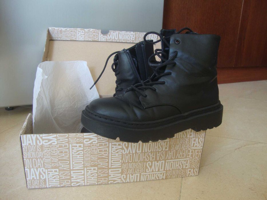 Зимни кожени боти