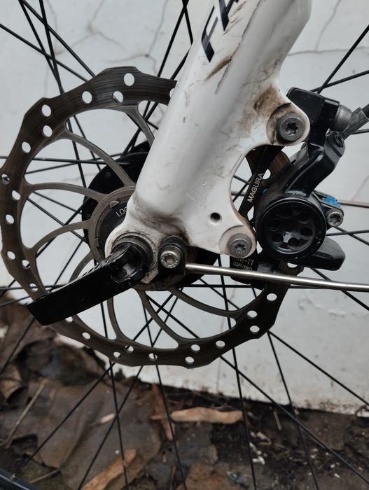 Продавам велосипед cannondale 28