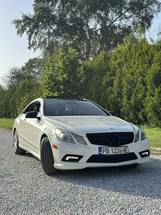 Mercedes-Benz E550 coupe *FULL *HARMAN KARDON *PANORAMA