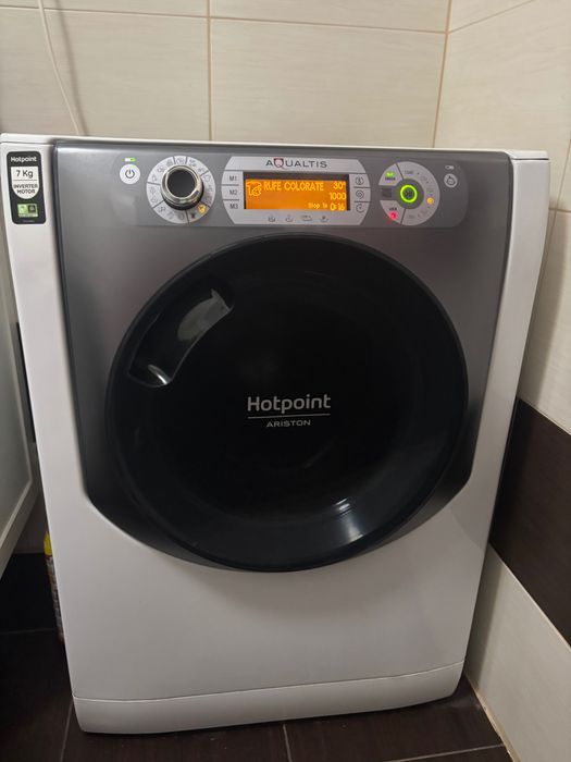 Masina de spalat rufe  Hotpoint Ariston