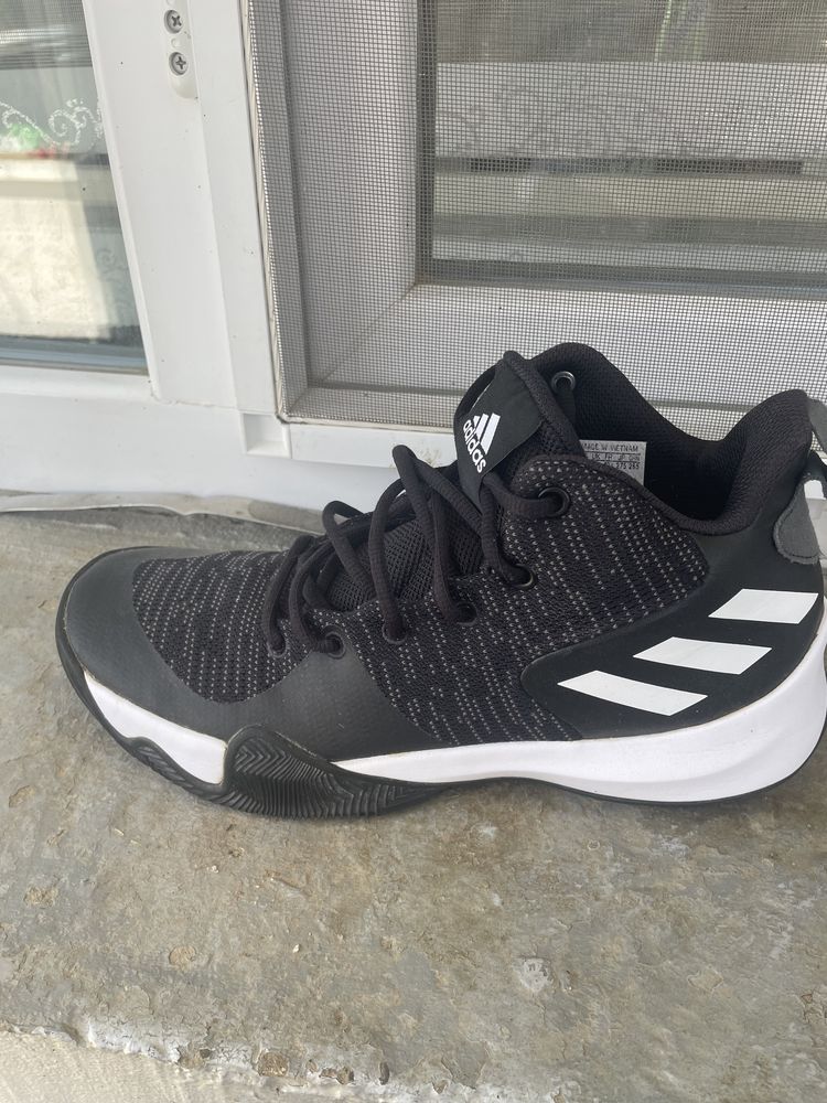 Adidas Оргинални маратонки
