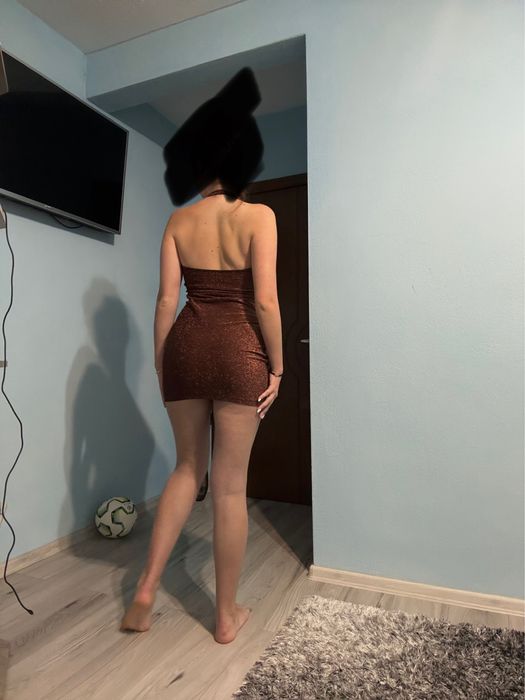 Къса рокля H&M в кафяв цвят